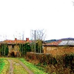 Le Beyron oublié: hameau englouti par la nature.