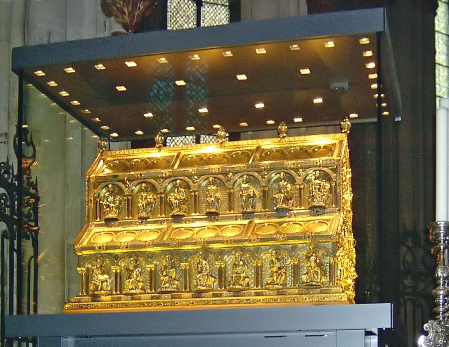Châsse des Rois Mages dans la cathédrale de Cologne